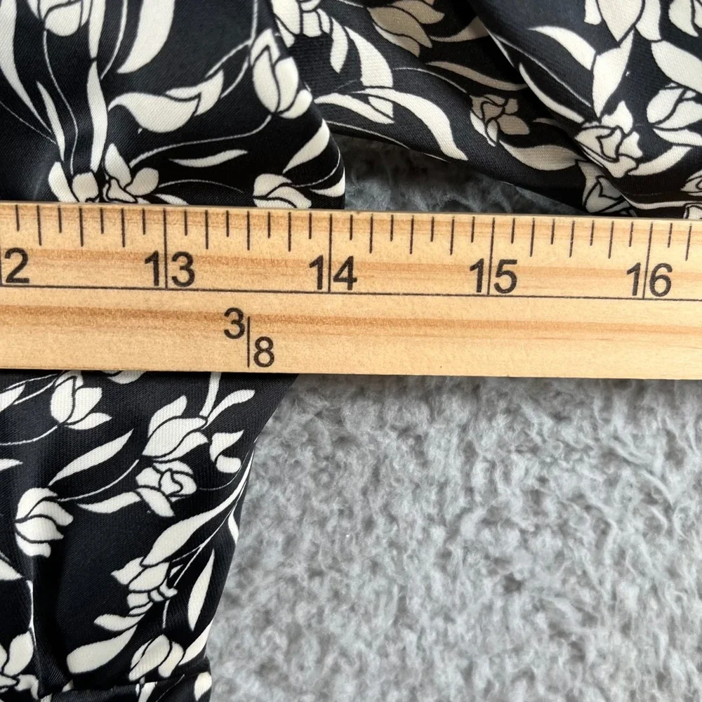 Lovers + Friends Size XS Dress Floral Print Puff Sleeve Square Neck Mini Black‎
